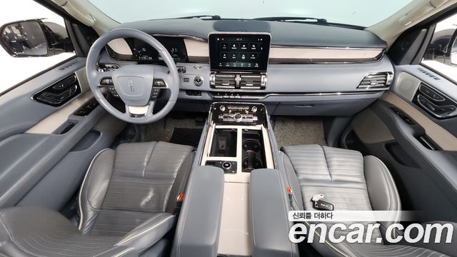 Lincoln Navigator 2020 thumb 7