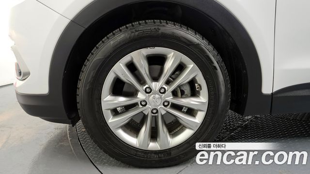 Hyundai Santa Fe 2015 thumb 5