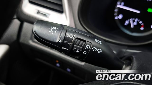 Hyundai Santa Fe 2015 thumb 11
