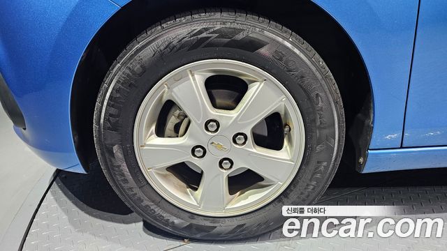 Chevrolet Spark 2016 thumb 6