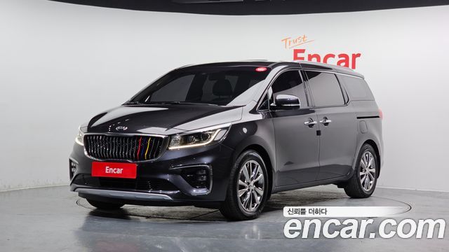Kia Carnival 2019 thumb 2