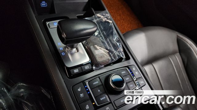 Genesis G80 2019 thumb 10