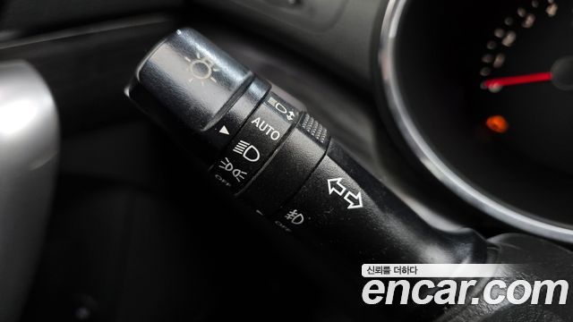 Kia Sorento 2010 thumb 11