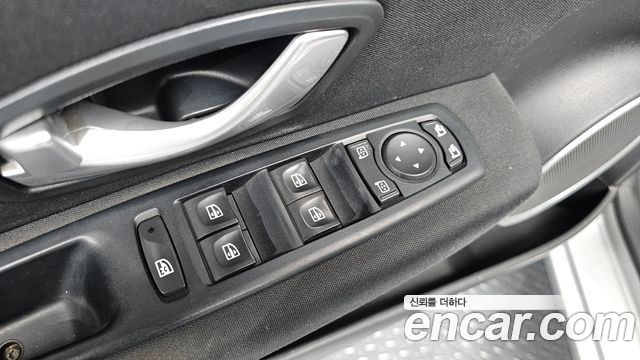 Renault Korea SM3 2014 thumb 12
