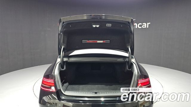 Genesis G90 2022 thumb 12