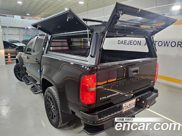 Chevrolet Colorado 2021 thumb 12