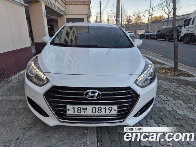Hyundai i40 2016 thumb 2