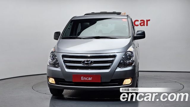 Hyundai Starex 2016 thumb 4