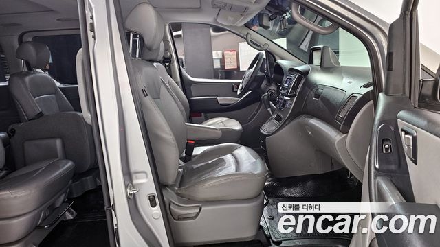 Hyundai Starex 2016 thumb 11