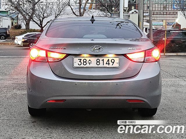 Hyundai Avante 2012 thumb 5