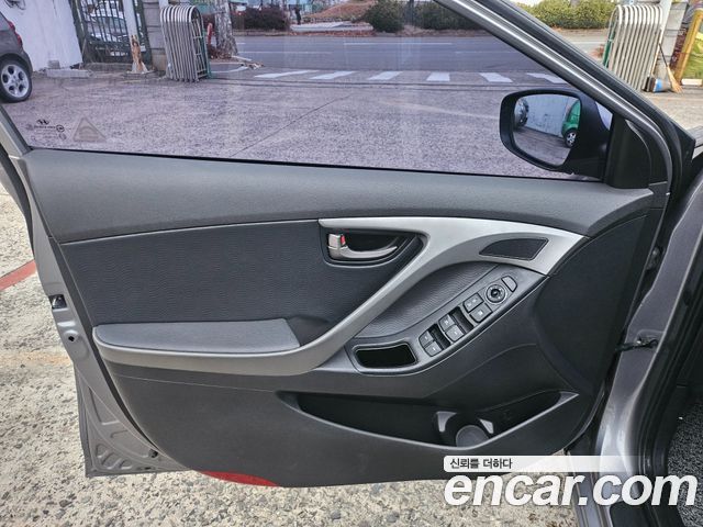 Hyundai Avante 2012 thumb 12