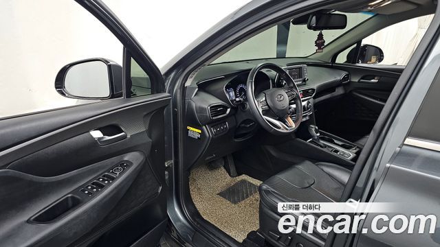Hyundai Santa Fe 2018 thumb 11