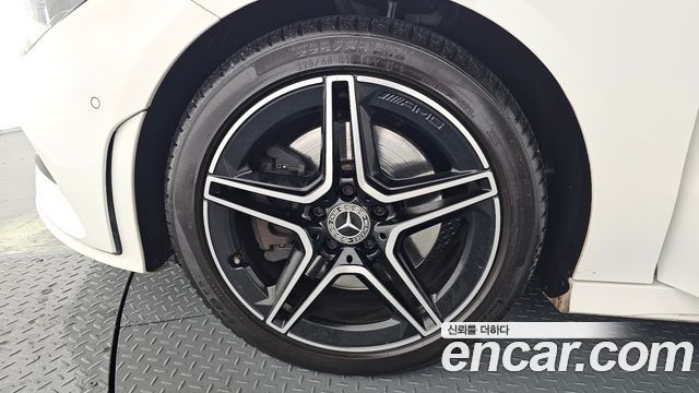 Mercedes-Benz CLA 2022 thumb 6