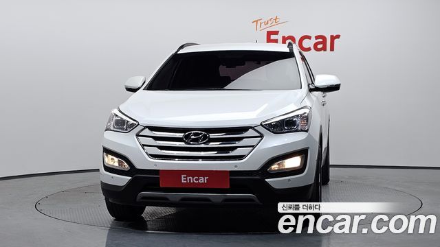 Hyundai Santa Fe 2015 thumb 4