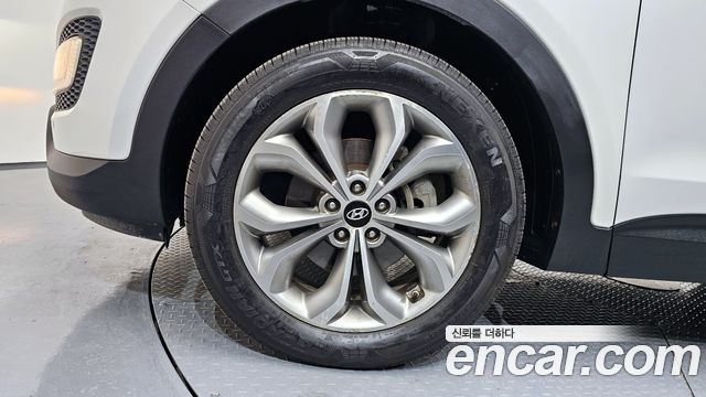 Hyundai Santa Fe 2015 thumb 6