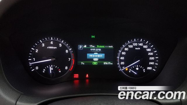 Genesis G80 2017 thumb 8