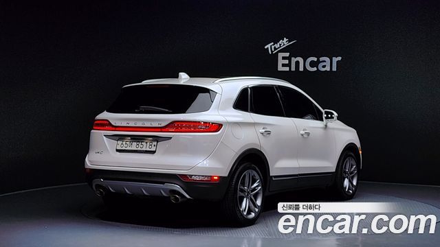 Lincoln MKC 2019 thumb 3