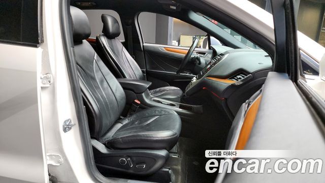 Lincoln MKC 2019 thumb 12