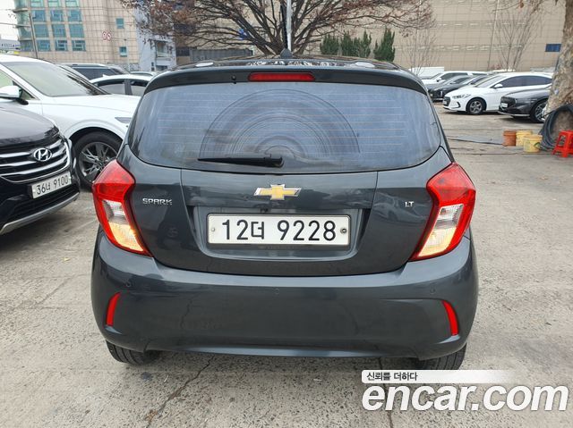 Chevrolet Spark 2017 thumb 5