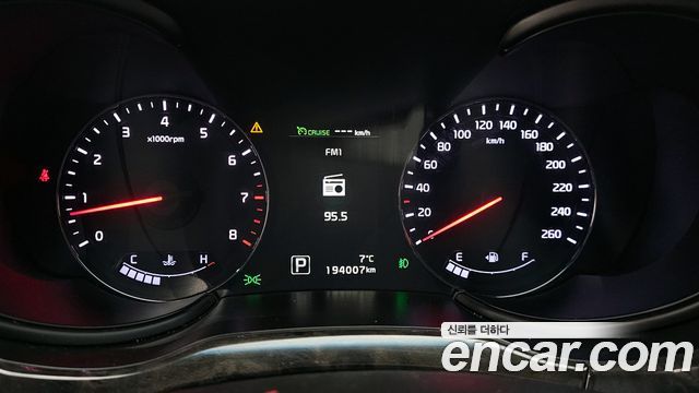 Kia K9 2015 thumb 9