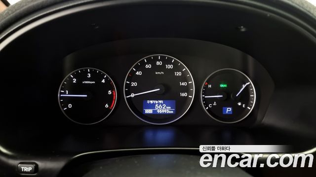 Hyundai Starex 2016 thumb 9