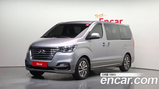 Hyundai Starex 2018 thumb 2