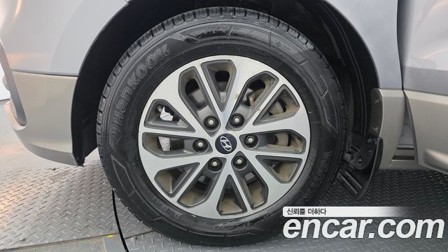 Hyundai Starex 2018 thumb 5