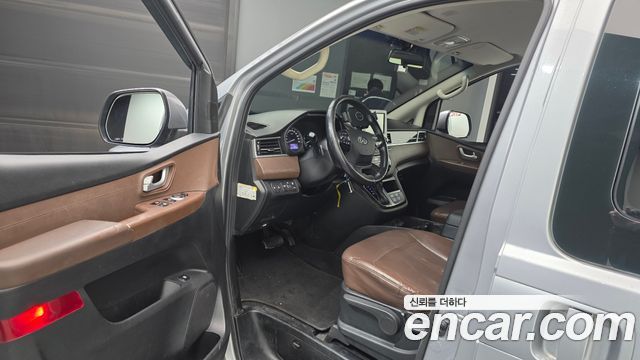 Hyundai Starex 2018 thumb 10
