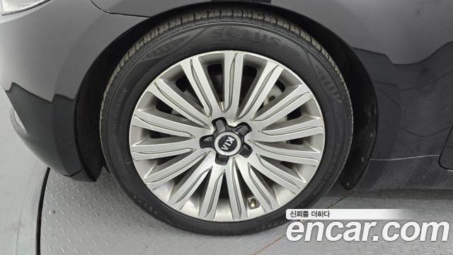 Kia K9 2014 thumb 6