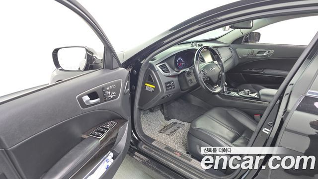 Kia K9 2014 thumb 10