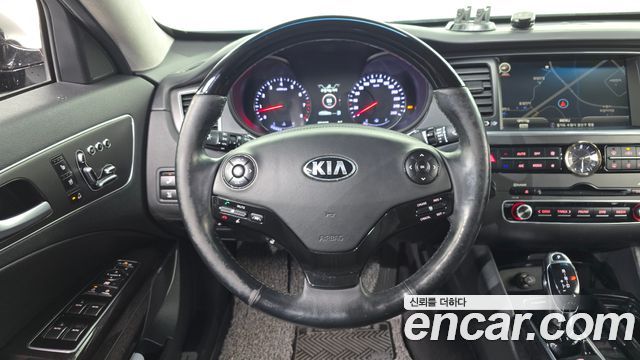 Kia K9 2014 thumb 11