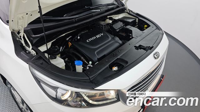 Kia Carnival 2016 thumb 7