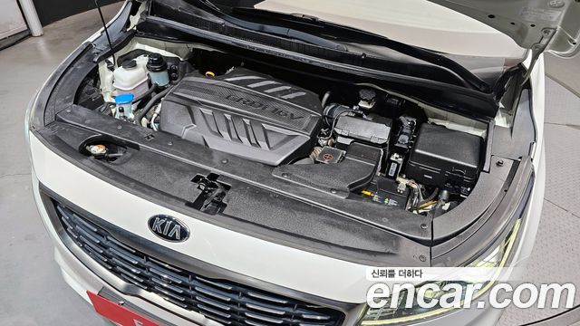 Kia Carnival 2019 thumb 7