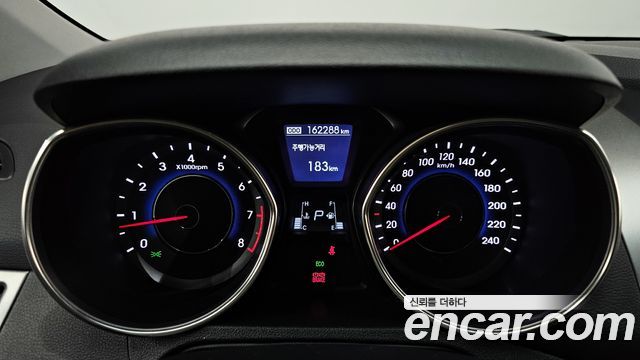 Hyundai Avante 2011 thumb 8