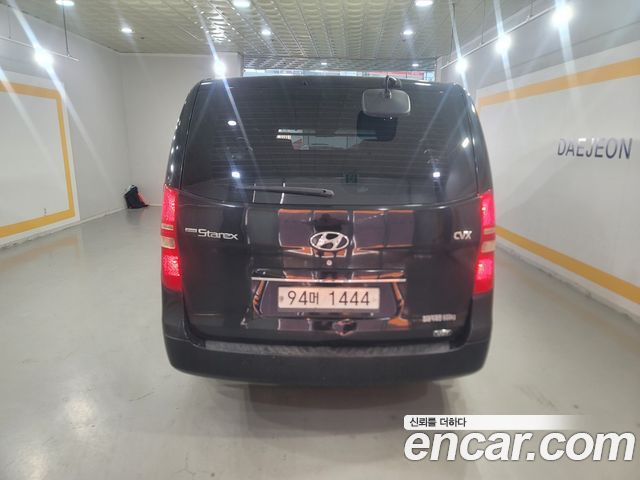 Hyundai Starex 2011 thumb 4