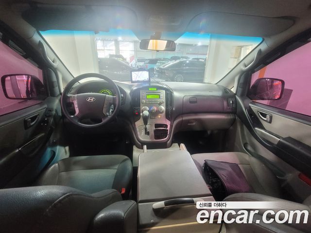 Hyundai Starex 2011 thumb 10