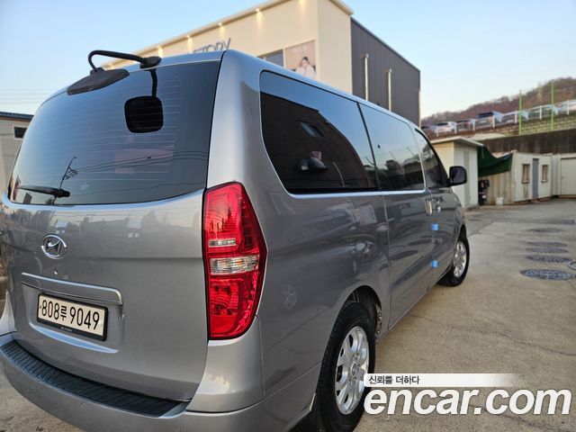 Hyundai Starex 2011 thumb 7
