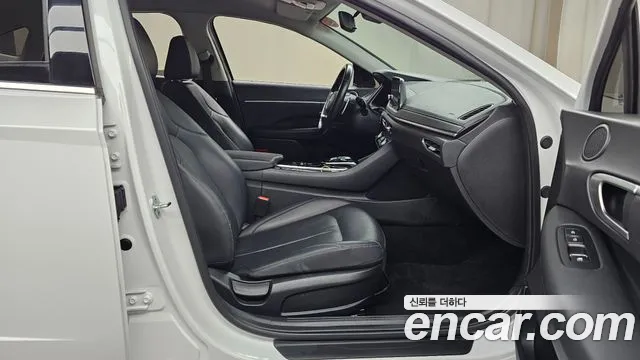 Hyundai Sonata 2022 thumb 3