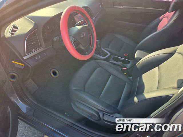 Hyundai Avante 2017 thumb 11