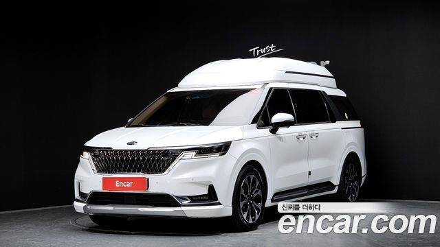 Kia Carnival 2021 thumb 2