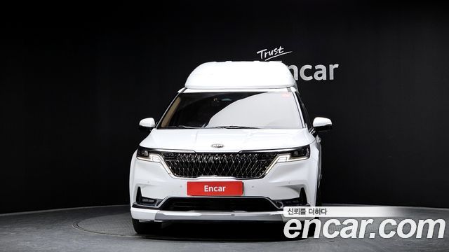 Kia Carnival 2021 thumb 4