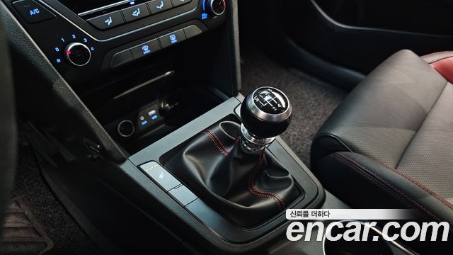 Hyundai Avante 2018 thumb 9
