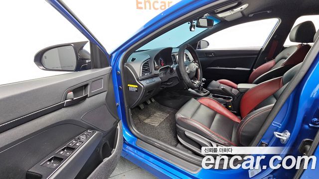 Hyundai Avante 2018 thumb 10