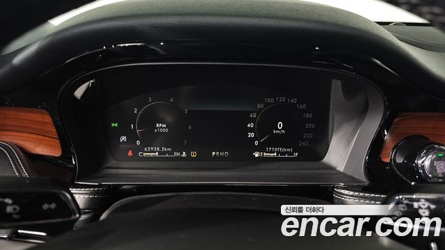 Lincoln Corsair 2020 thumb 9