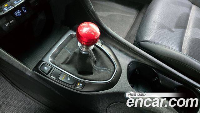 Hyundai Veloster 2019 thumb 9
