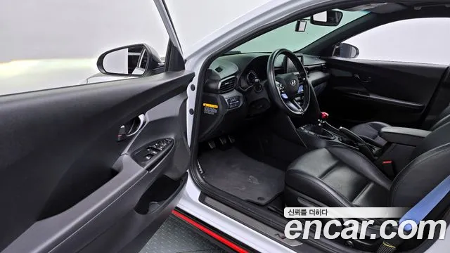 Hyundai Veloster 2019 thumb 12