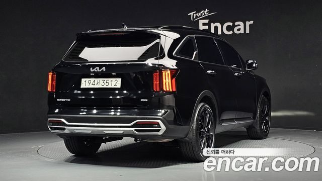 Kia Sorento 2023 thumb 3