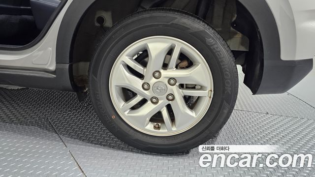 Hyundai Venue 2024 thumb 6