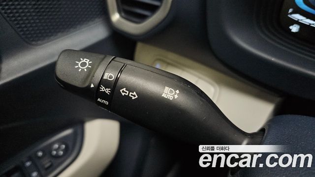 Hyundai Venue 2024 thumb 11