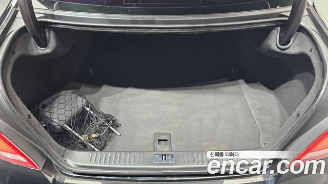 Hyundai Equus 2013 thumb 12